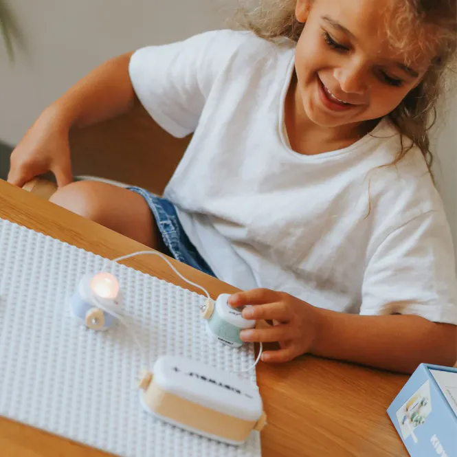Hovedbilde KIDYELEC - STARTER - Mitt Første Elektrisitet ...